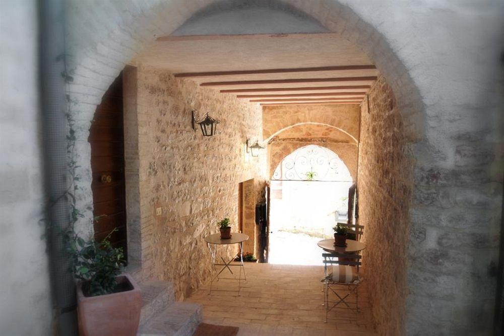 Appartamenti San Francesco Спело Екстериор снимка
