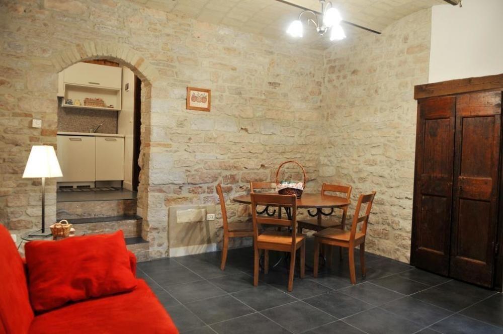 Appartamenti San Francesco Спело Екстериор снимка